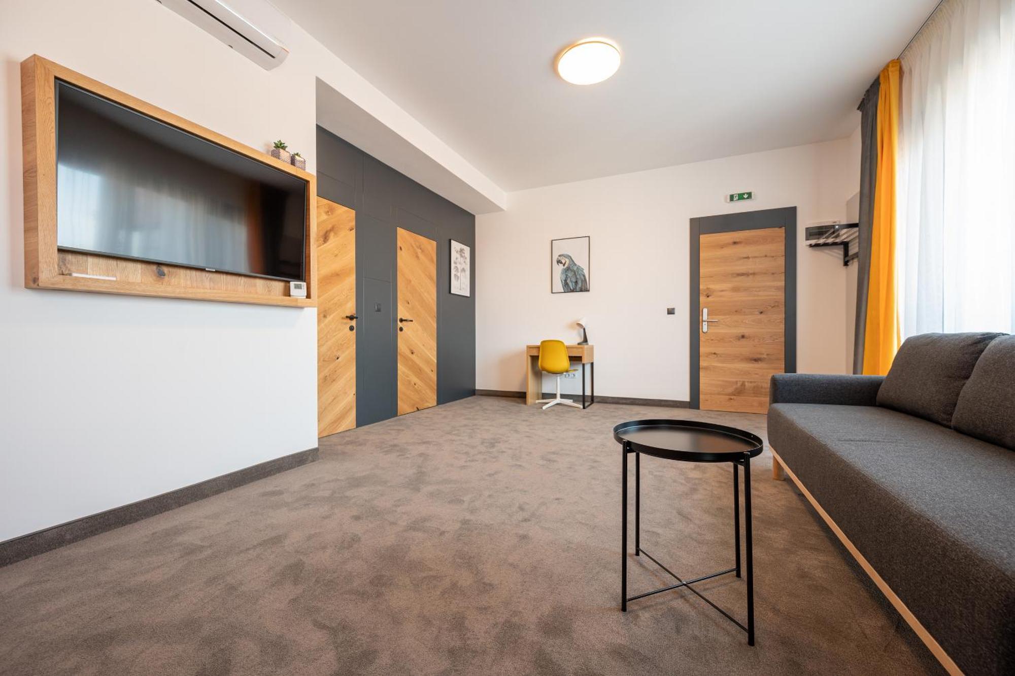 Calvin Aparthotel Oradea Rum bild