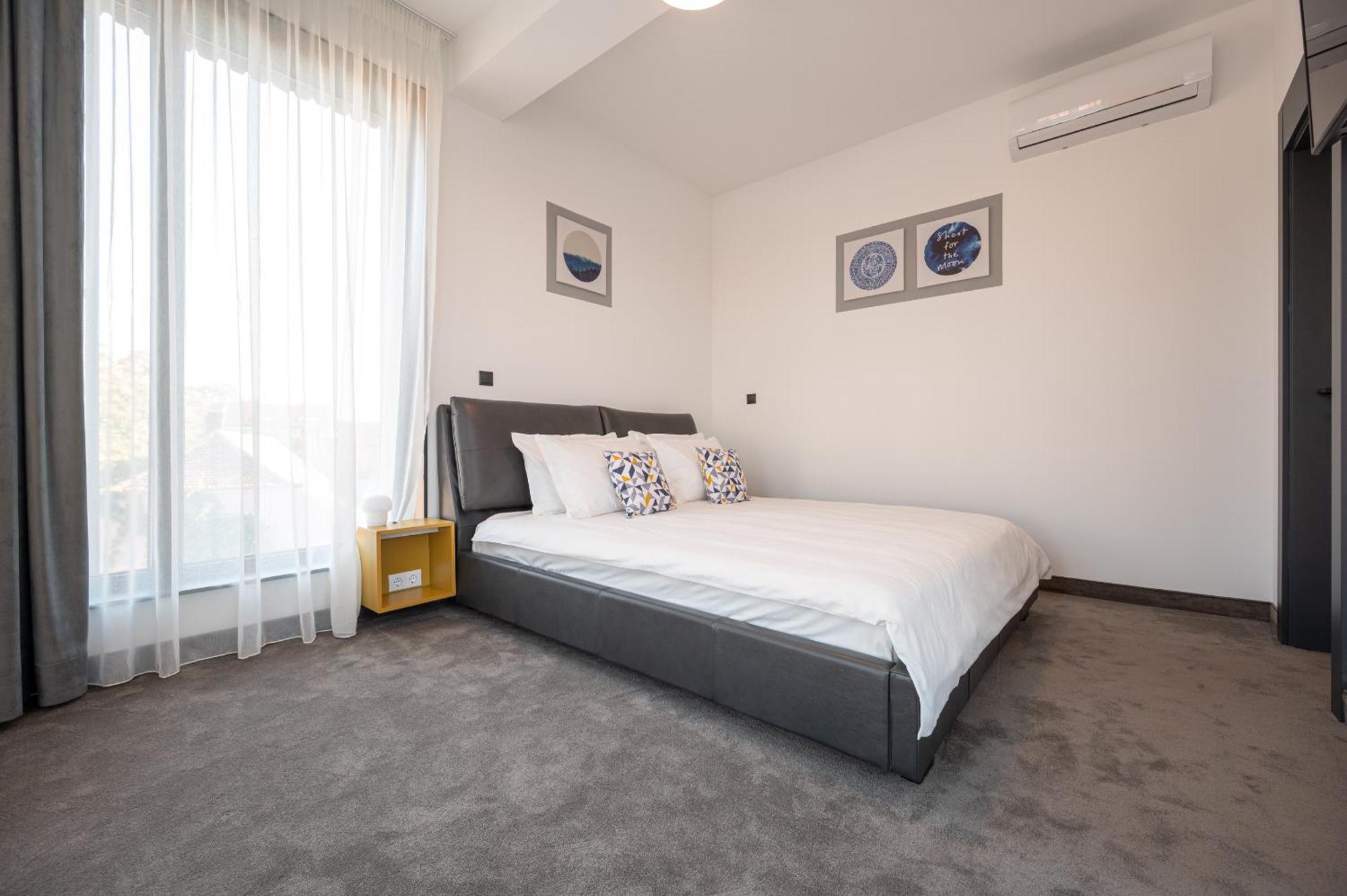 Calvin Aparthotel Oradea Rum bild
